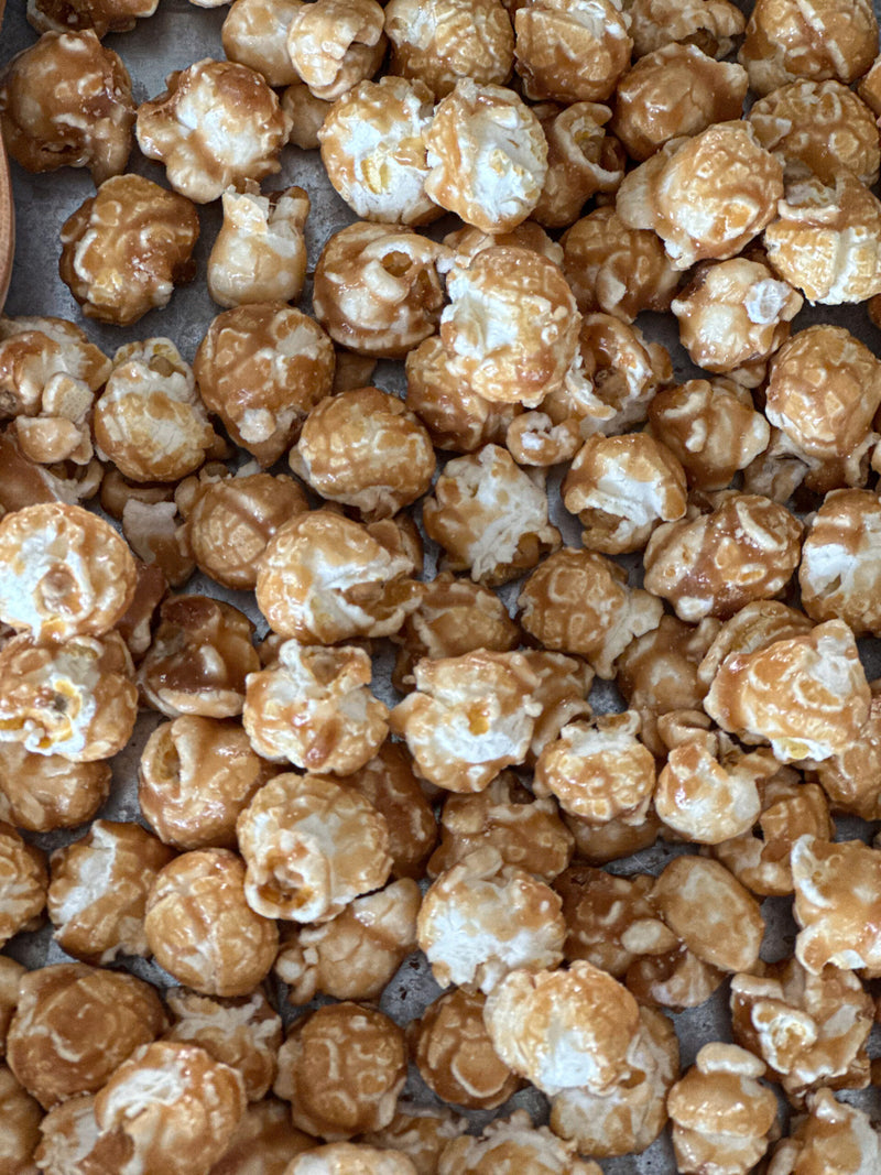 Premium Buttery Caramel Corn Family Reserve